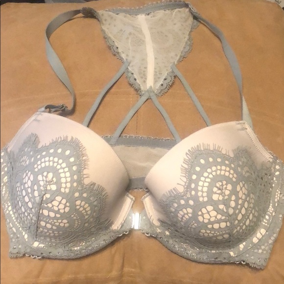 32 DD Front-Close Demi Bra - Picture 1 of 3